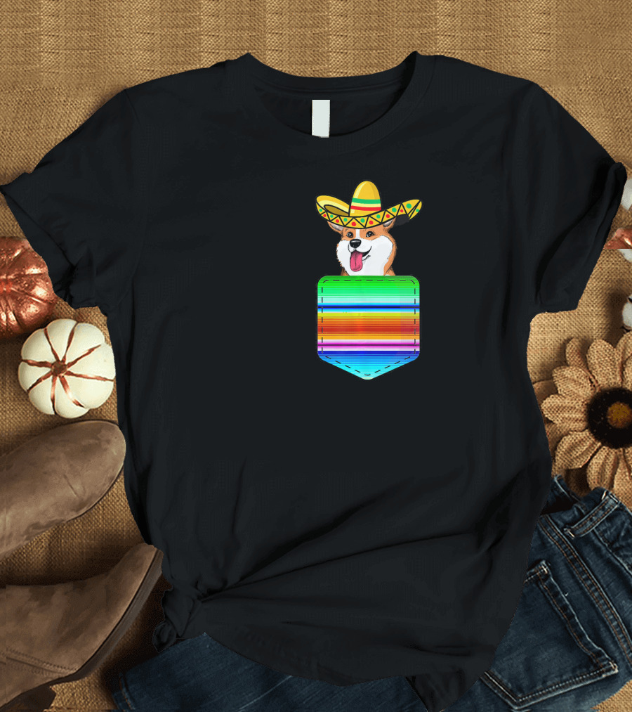 Corgi in Sombrero Serape Pocket Mexic Blanket T-Shirt
