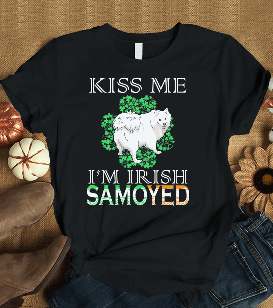 Kiss Me I'm Irish Samoyed Shamrock Charm T-Shirt