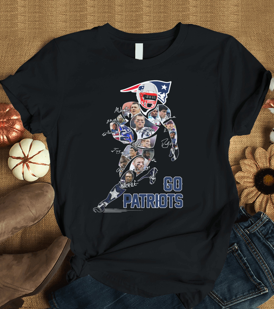 GO PATRIOTS New England Football Player Collage and Signatures T-Shirt