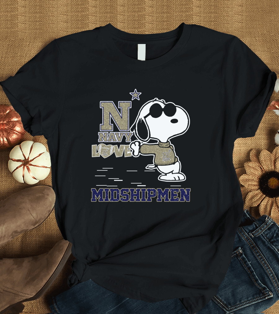 Navy Love Midshipmen Snoopy Walking with Star T-Shirt
