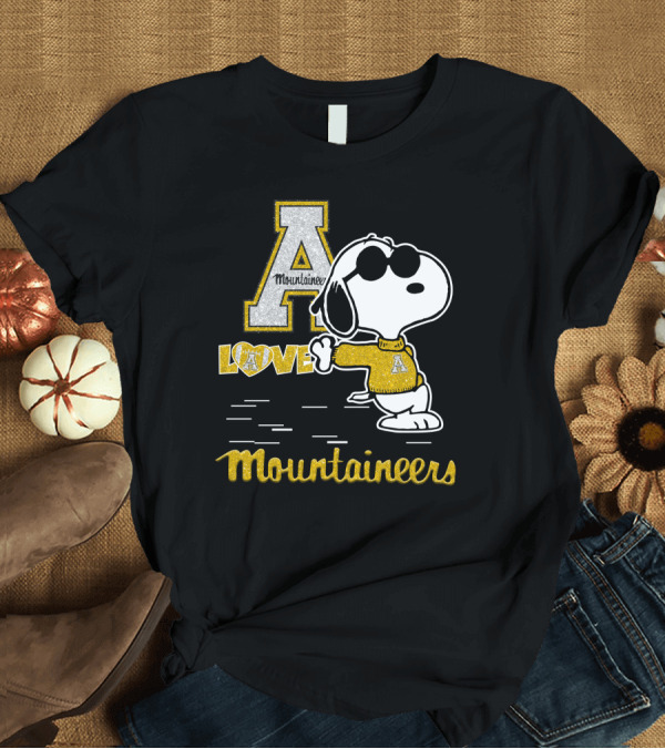 T-Shirt: Snoopy A Mountaineers Love Appalachian State Mountaineers T-Shirt Snoopy A Mountaineers Love Appalachian State Mountaineers T-Shirt