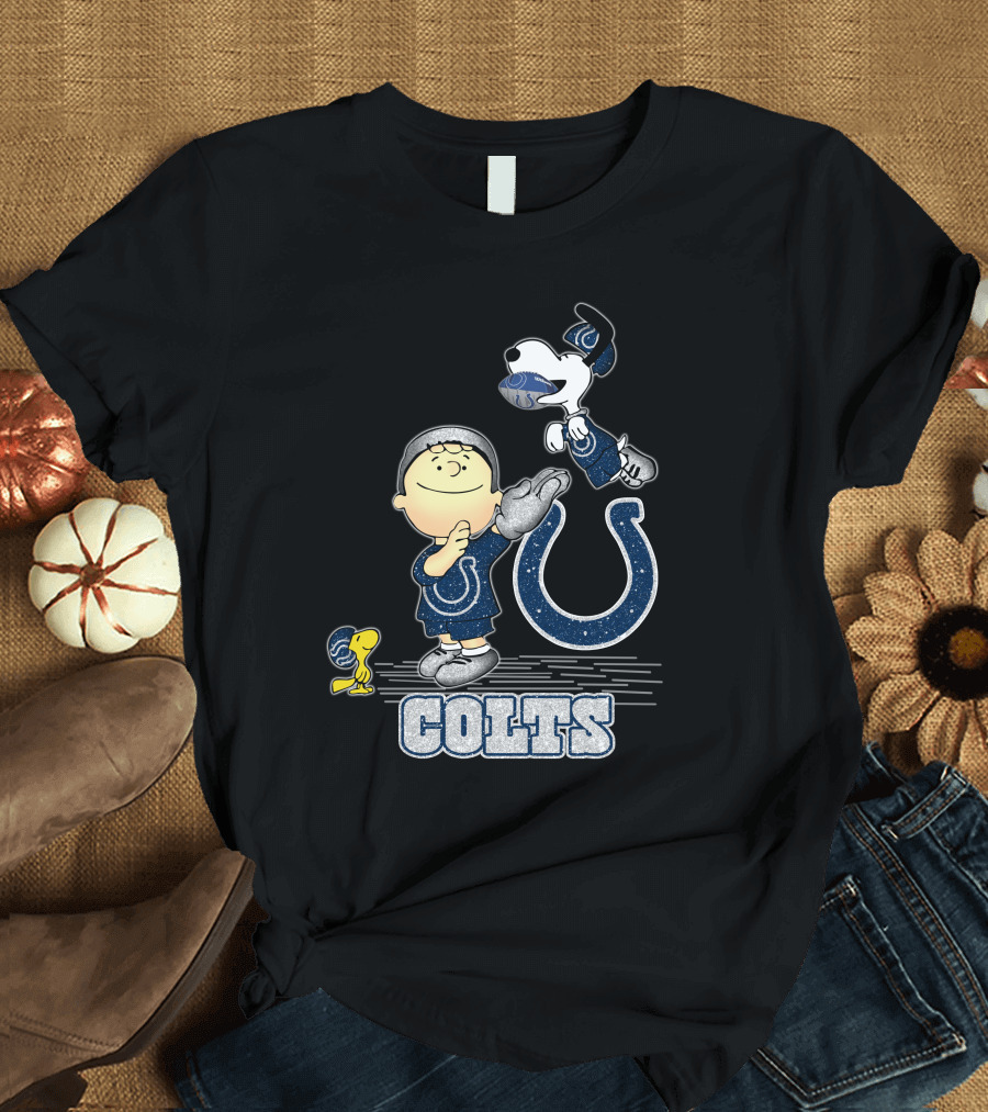 Snoopy Colts Football Charlie Brown Woodstock Indianapolis T-Shirt