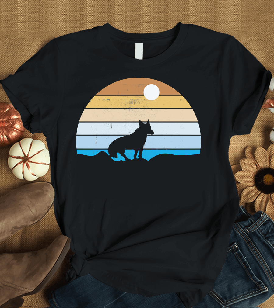 Coyote Brown Sunset Silhouette Desert Scene T-Shirt