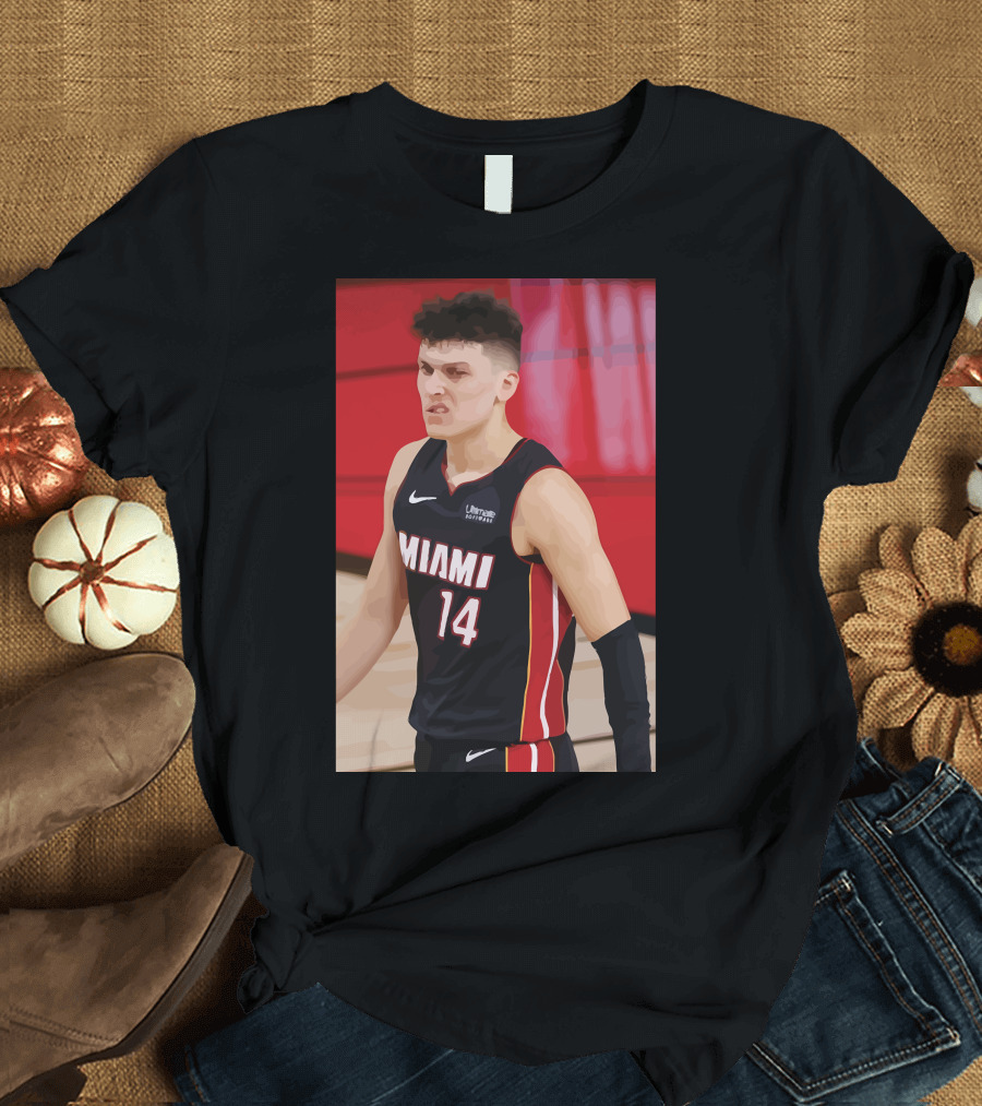 Funny Herro Miami Game Snarl Essential T-Shirt
