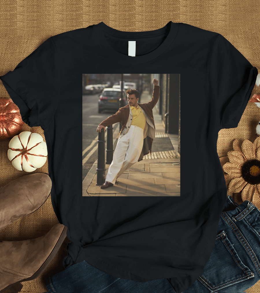 Jonathan Bailey Stylish Pose on Street T-Shirt
