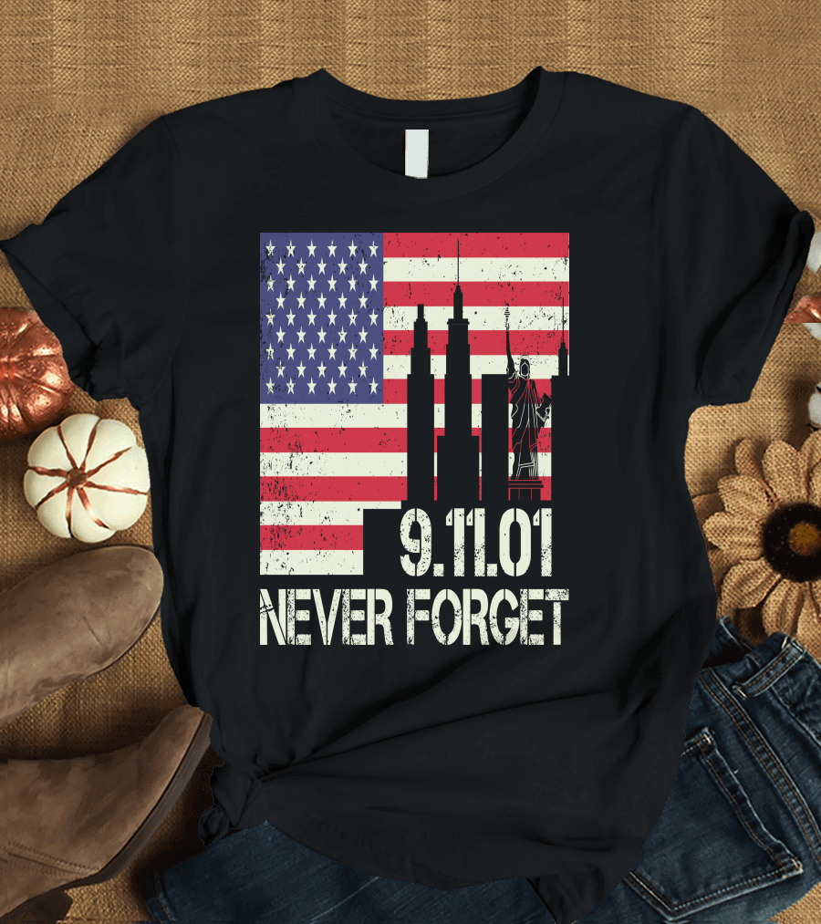 Vintage American Flag 9.11.01 Never Forget Statue of Liberty and Twin Towers T-Shirt