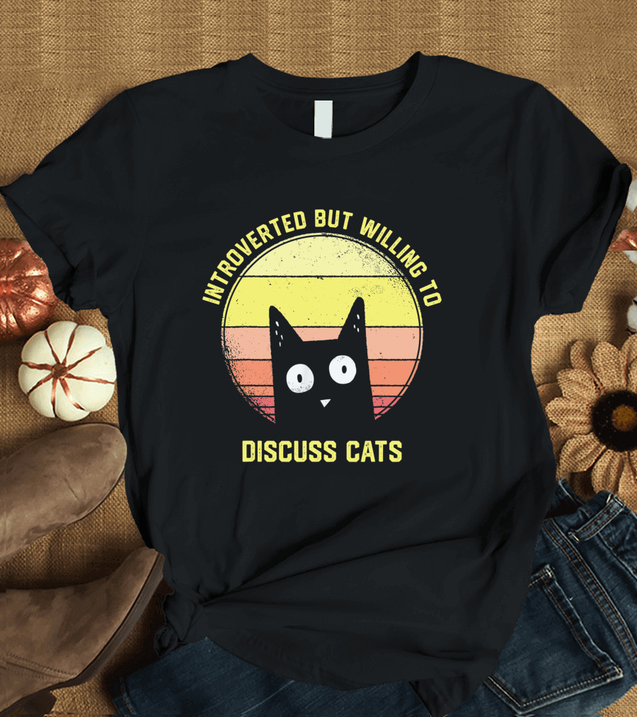 Introverted But Willing To Discuss Cats Retro Vintage Style Cat Lover T-Shirt