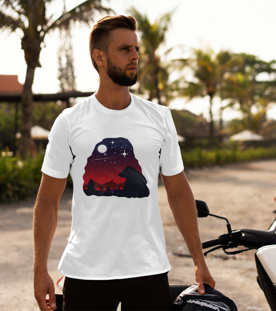 Bear Wildlife Animal Stargazing In Mountain Night Scene T-Shirt