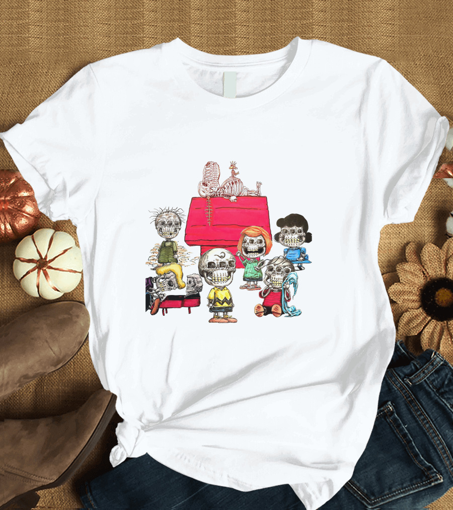 Snoopy Family Halloween Skulls Peanuts Gang T-Shirt