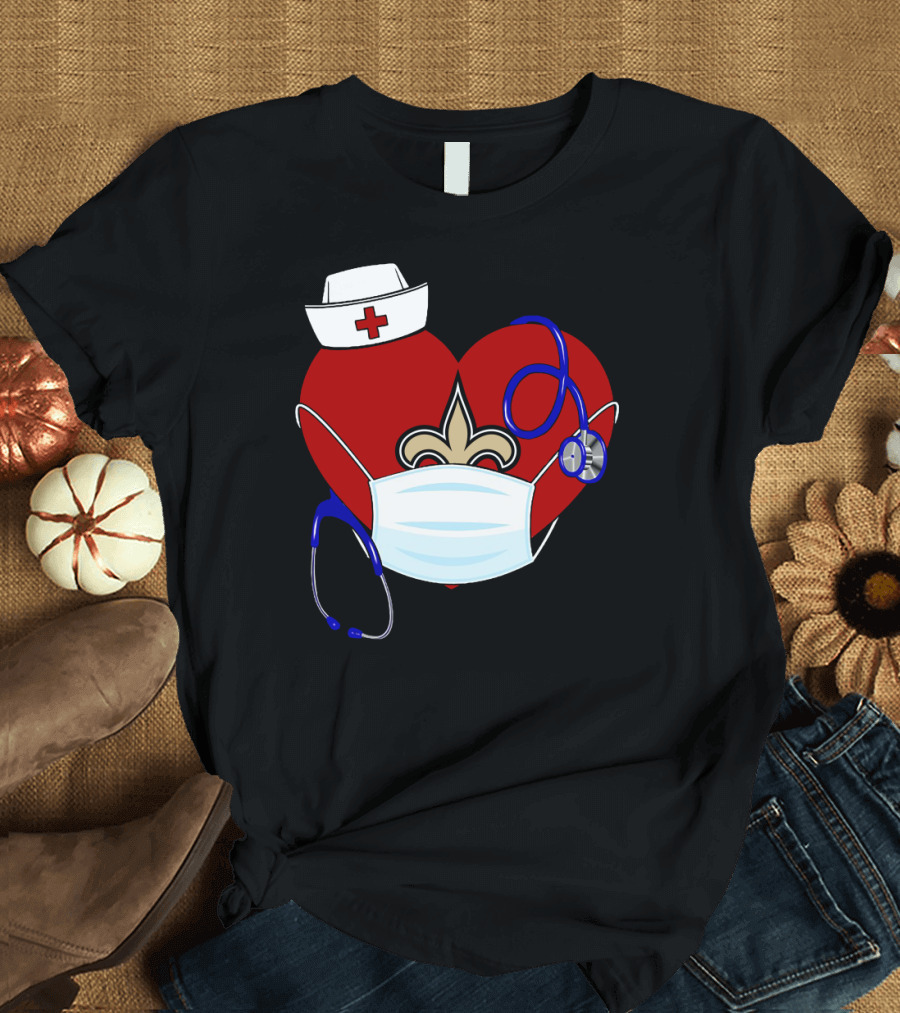 Heart Saints Nurse Medical Mask Stethoscope Fleur-de-Lis T-Shirt