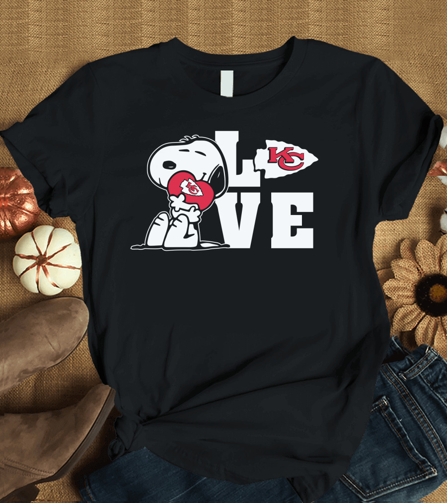 Snoopy Love KC Chiefs T-Shirt