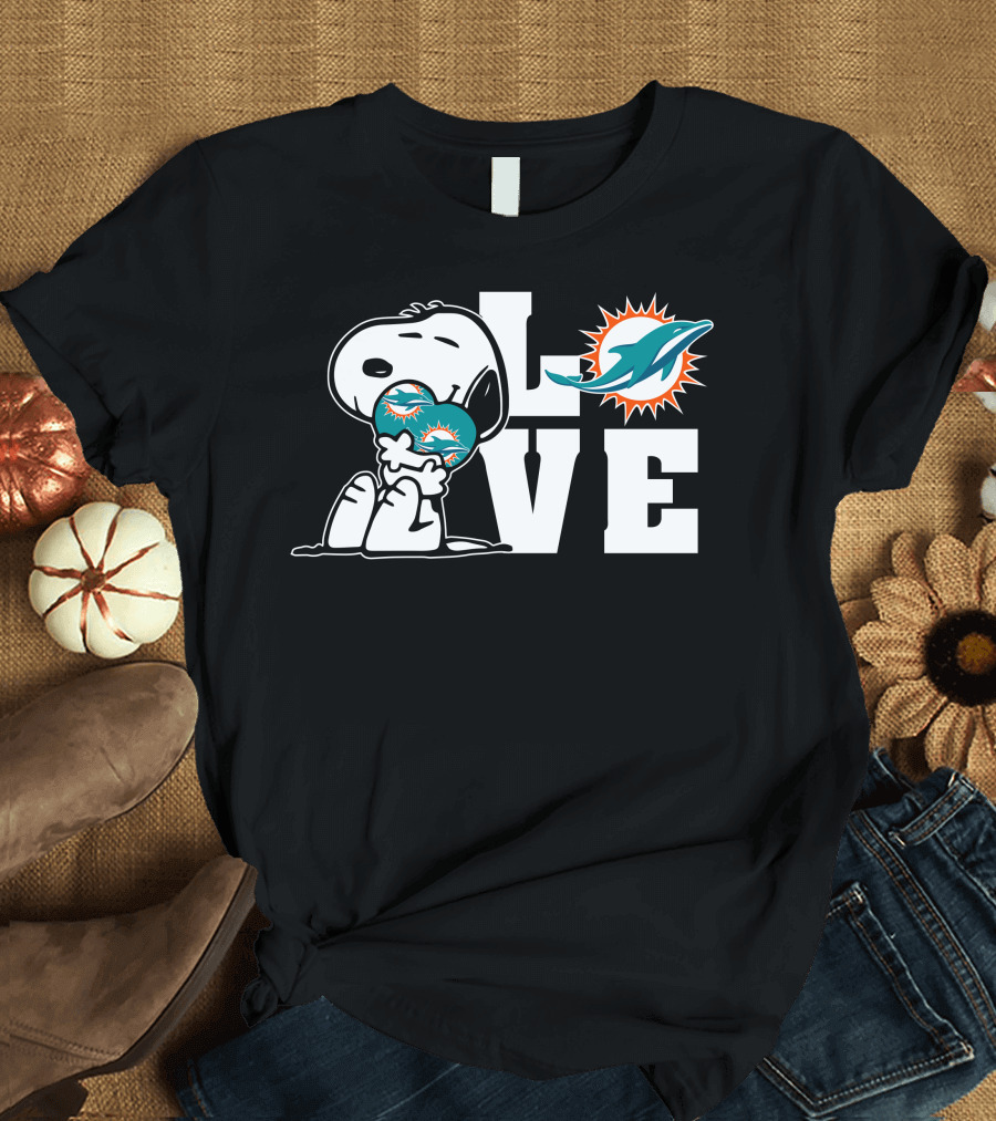 Snoopy Dolphins Love Miami Football T-Shirt