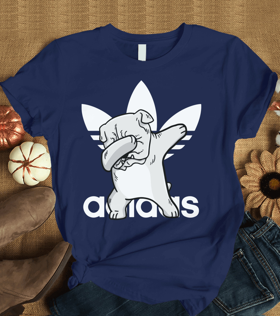White English Bulldog Dabbing 002 T-Shirt