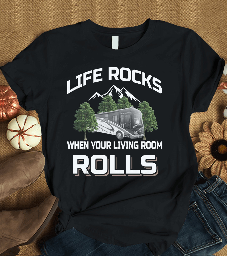 LIFE ROCKS WHEN YOUR LIVING ROOM ROLLS 2007 FLEETWOOD EXCURSION 39V T-Shirt