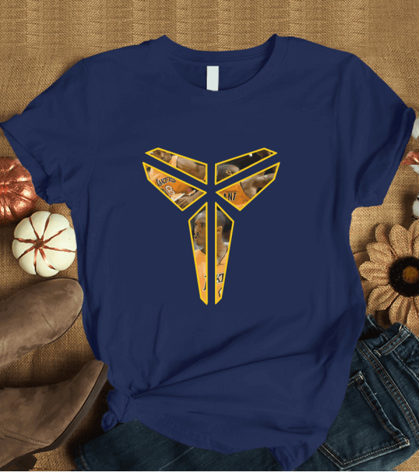 T-Shirt: Black Mamba Kobe Bryant Lakers Iconic T-Shirt Black Mamba Kobe Bryant Lakers Iconic T-Shirt