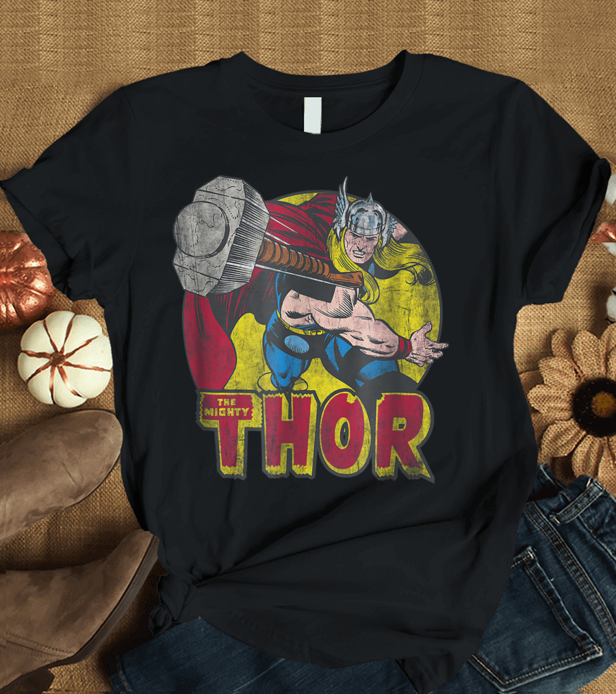 Mighty Thor Vintage Hammer Throw Dynamic Comic T-Shirt