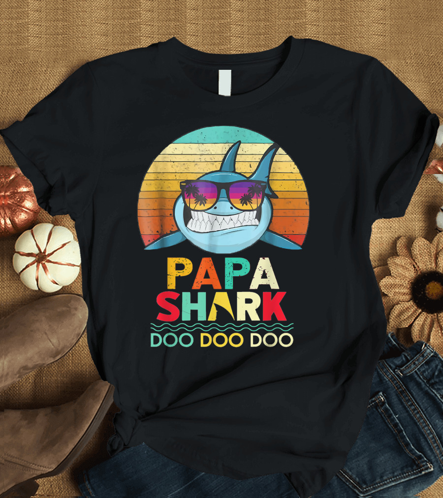 Papa Shark Doo Doo Doo Retro Vintage Sunglasses Beach Sunset T-Shirt