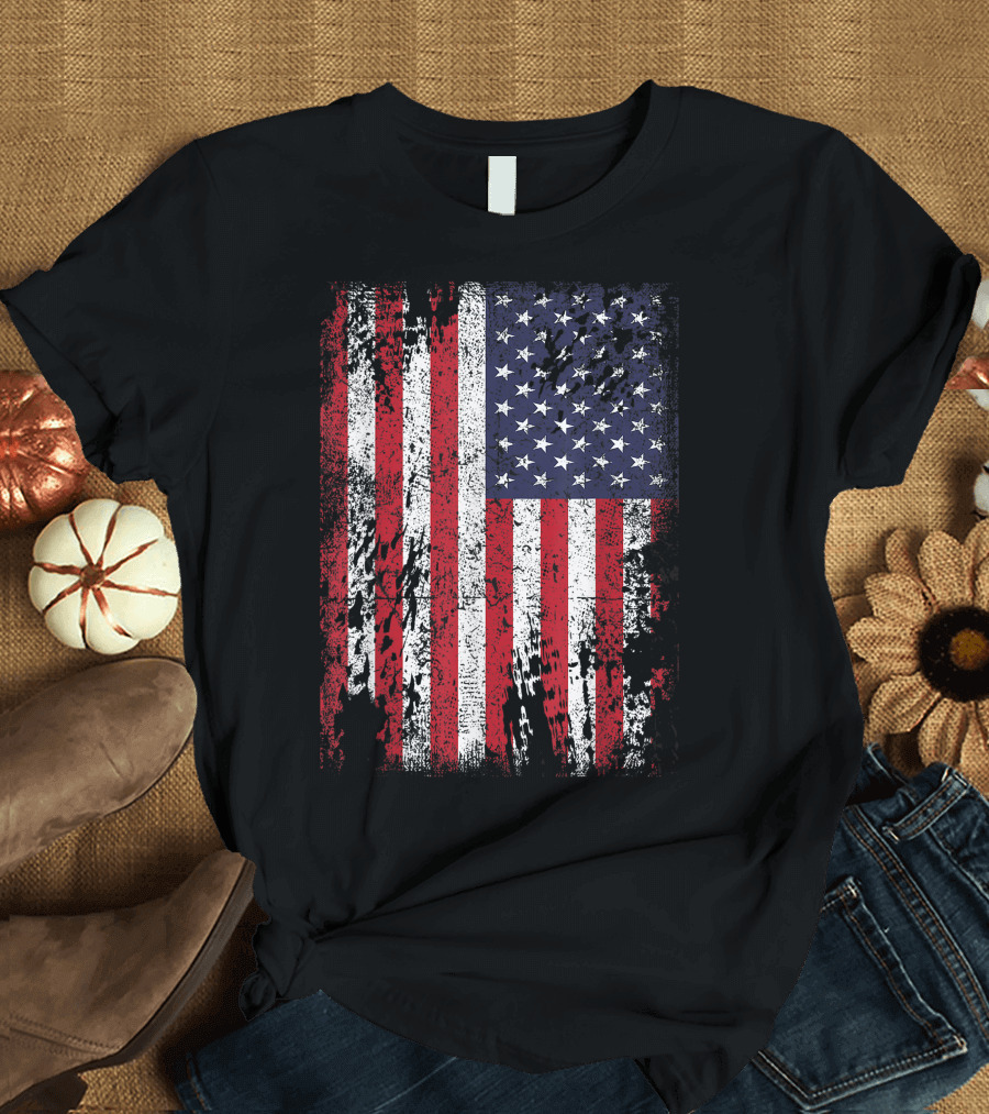 Distressed Retro Vintage American Flag USA T-Shirt