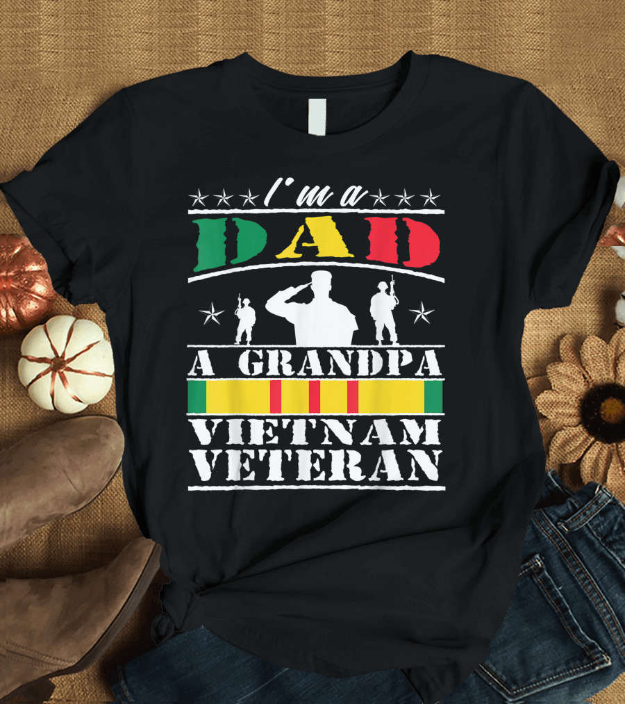Dad Grandpa Vietnam Veteran Salute T-Shirt