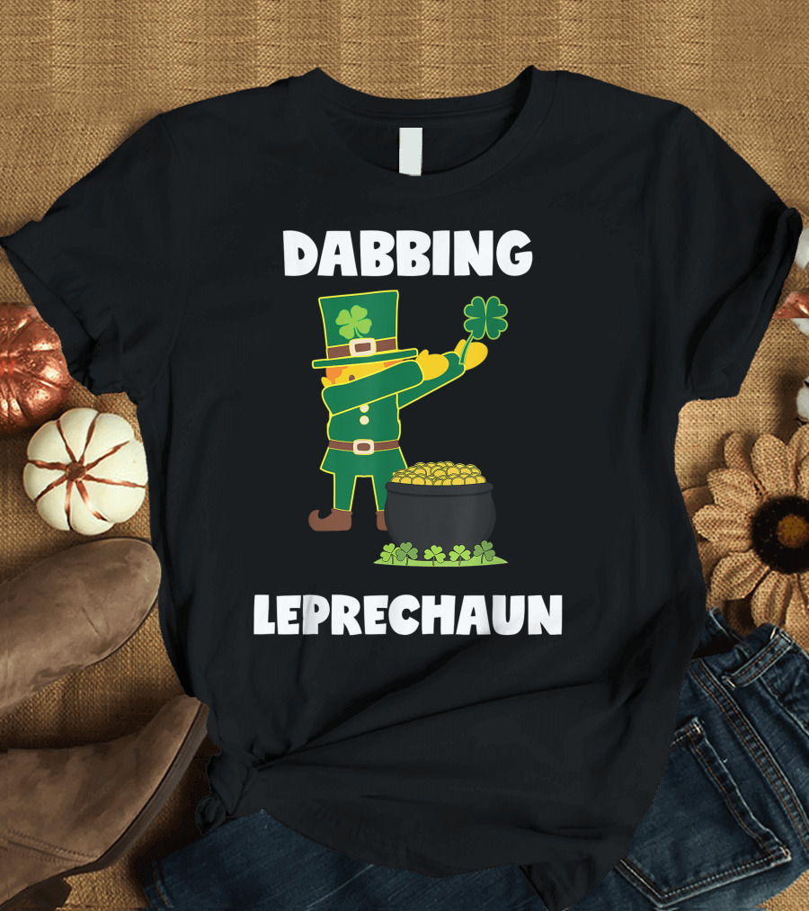 Dabbing Leprechaun with Pot of Gold and Shamrocks T-Shirt