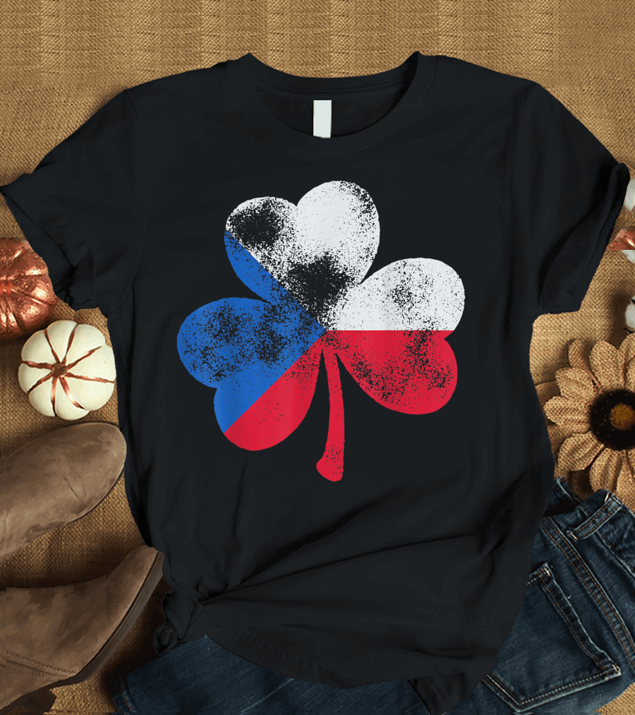St. Patrick's Day Shamrock Czech Republic Flag Czech Flag T-Shirt