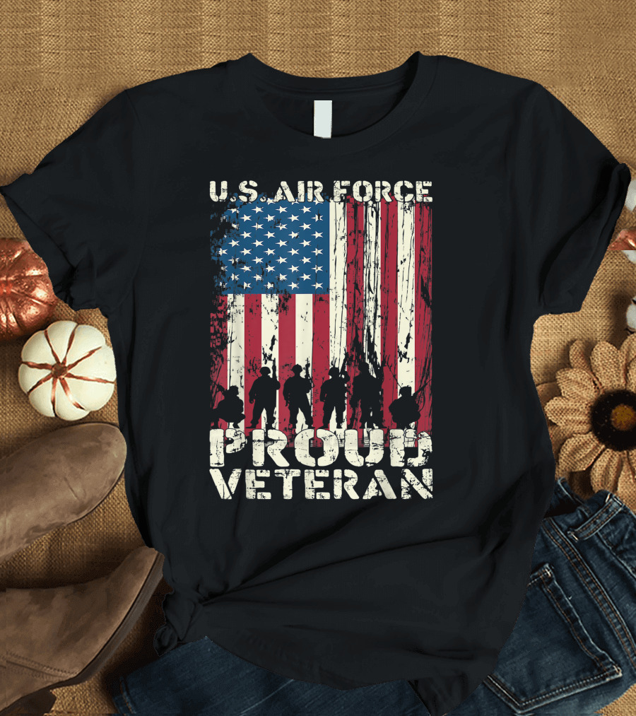U.S. Air Force Proud Veteran American Flag Silhouette Veteran's Day T-Shirt