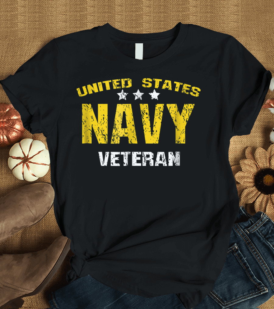 United States Navy Veteran Faded Stars Bold Lettering T-Shirt