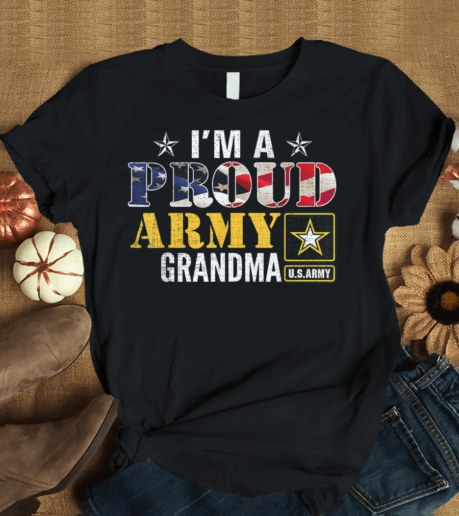 I'm a Proud Army Grandma U.S. Army American Flag Veteran T-Shirt