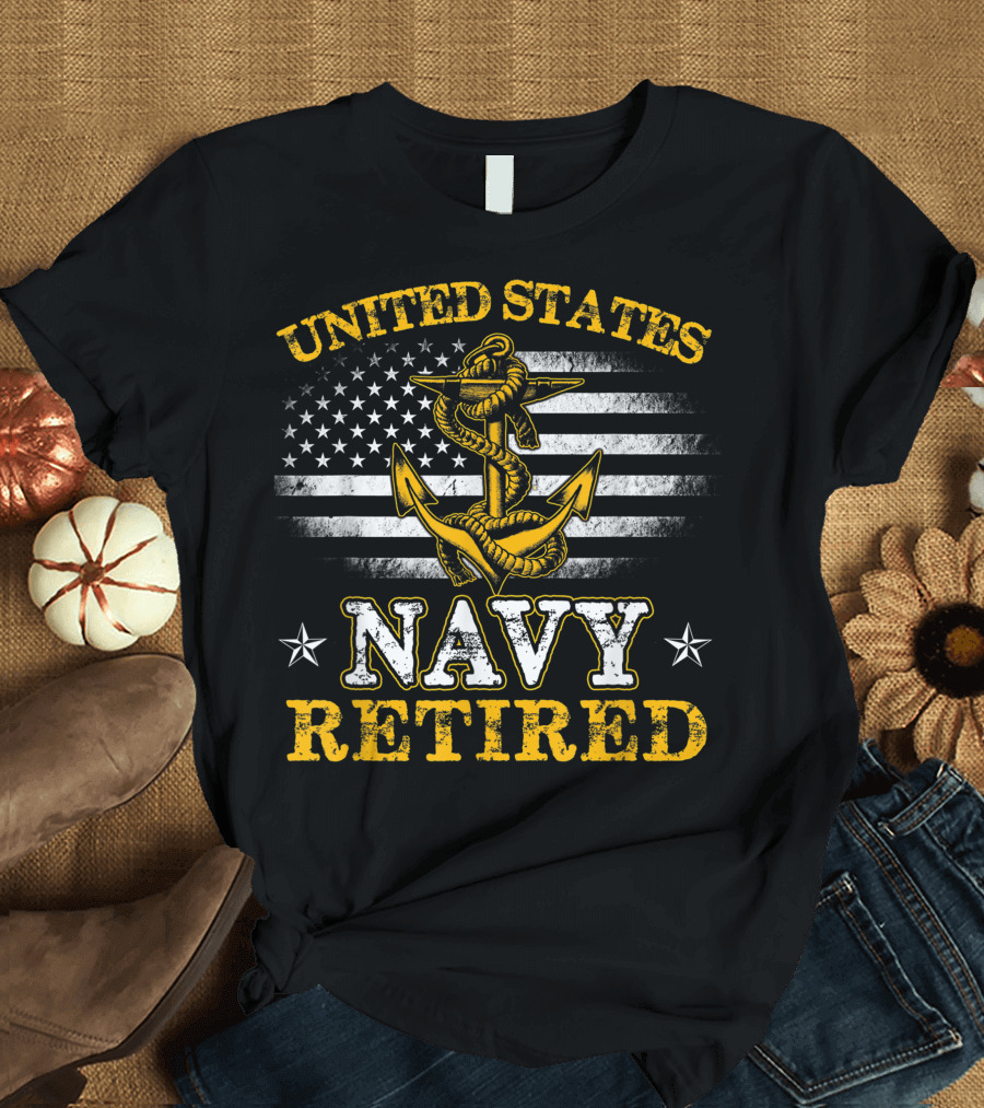 United States Navy Retired Anchor American Flag Stars Faded Grunge Veteran T-Shirt
