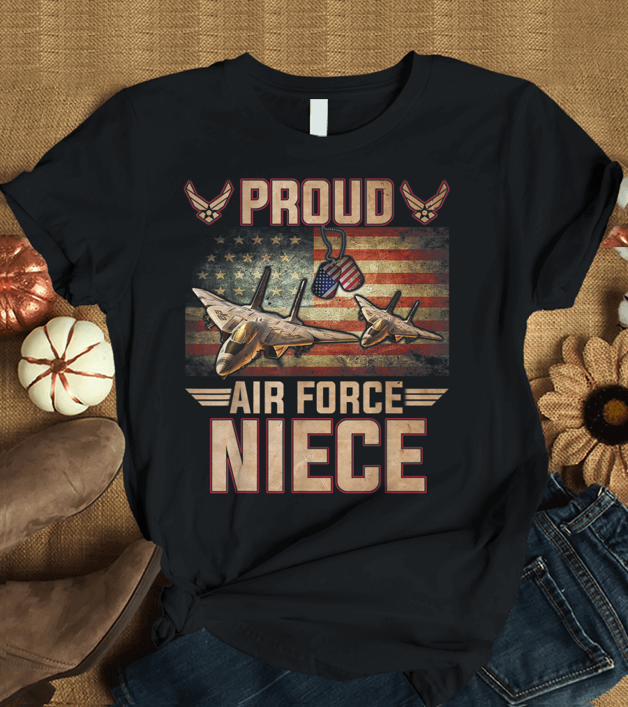 Proud Air Force Niece Veteran Pride with Jet Fighters and American Flag T-Shirt