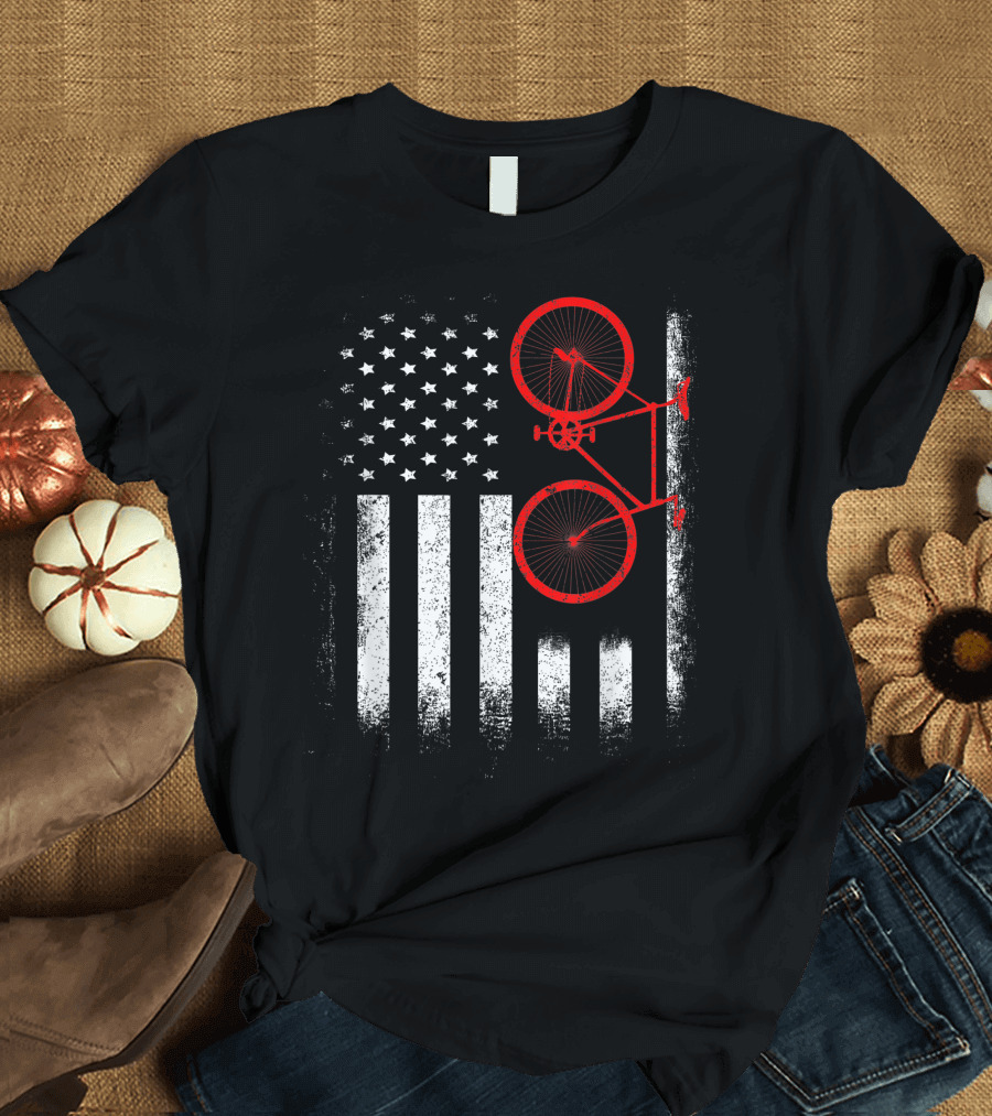 USA Flag Vintage Bicycle Cycling American Flag T-Shirt