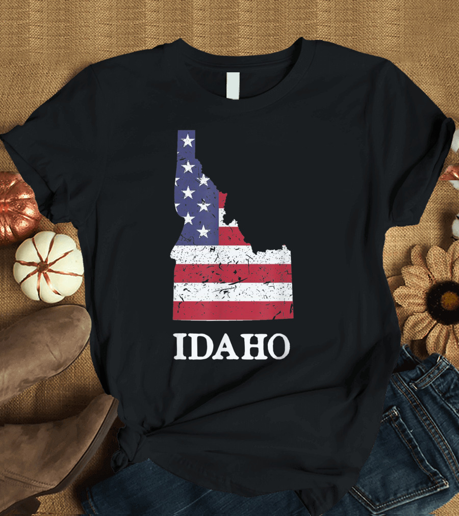Idaho Map Outline American Flag Stars and Stripes 4th of July Pride T-Shirt