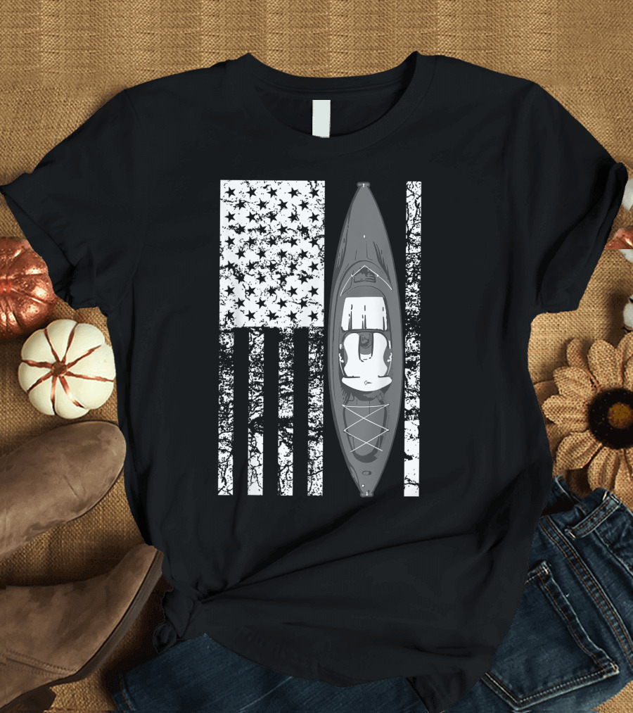 American Flag Kayak Design Cute Unique Kayakers T-Shirt