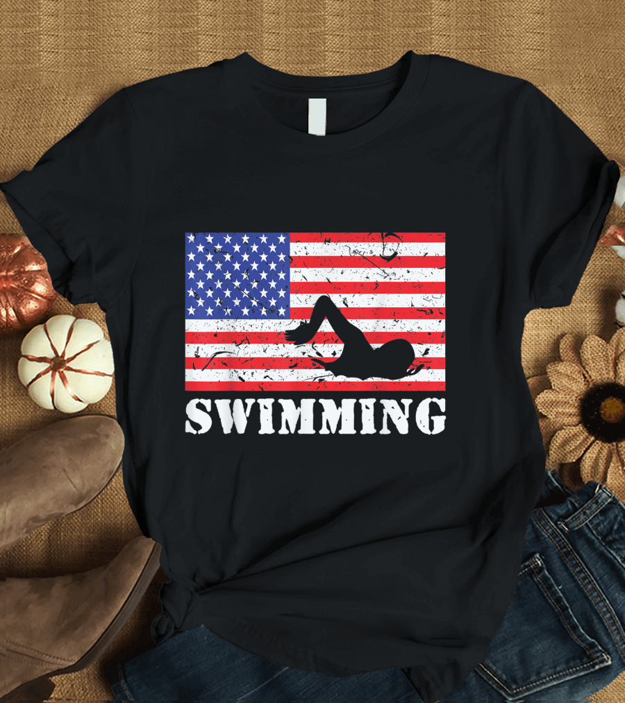 Vintage Distressed USA Flag Swimming Swimmer American Flag T-Shirt