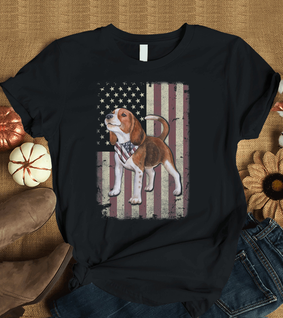 Beagle with American Flag Bandana on Patriotic 4th of July Background T-Shirt