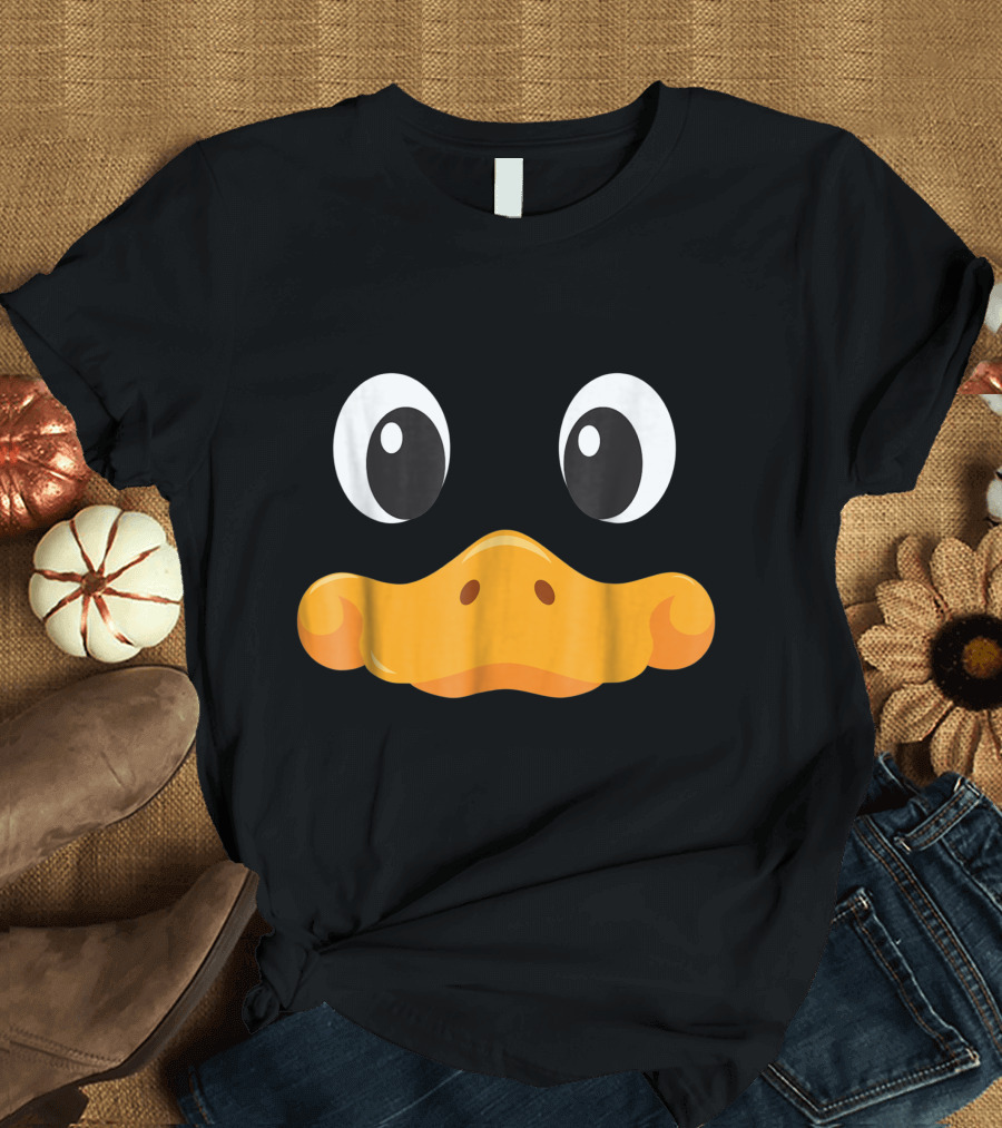 Duck Face Cute Halloween Costume Idea Trick Or Treat Eyes and Bill T-Shirt