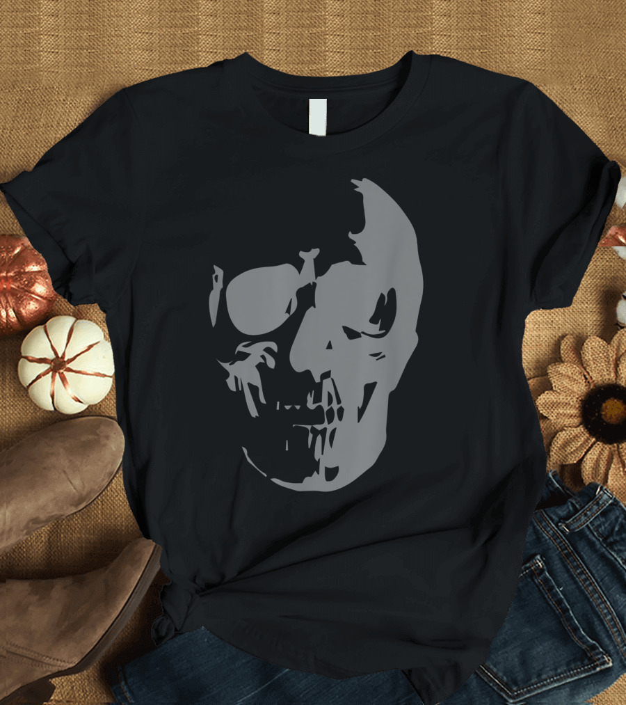 Skull Graphic Optical Illusion T-Shirt