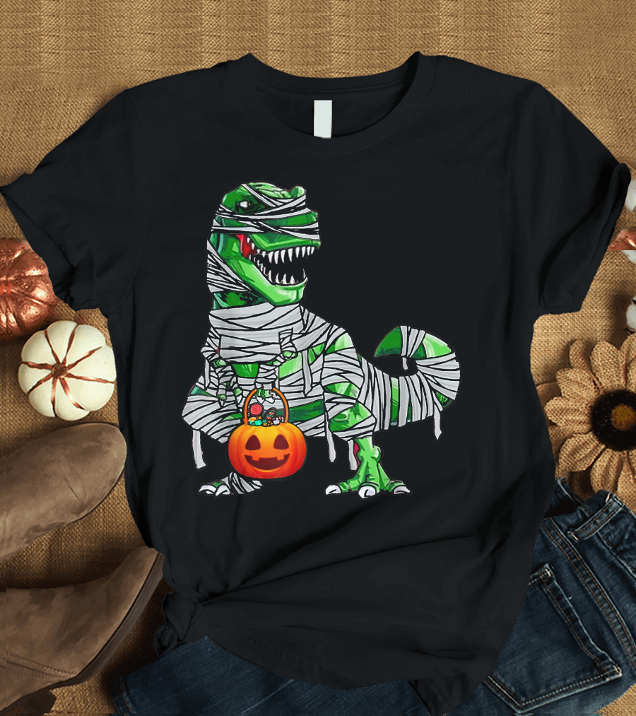 Halloween Mummy Tyrannosaurus Rex Dinosaur with Pumpkin Basket Boys Youth T-Shirt