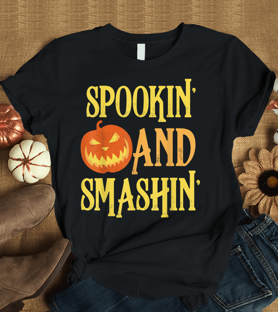 Spookin' and Smashin' Funny Halloween Pumpkin T-Shirt