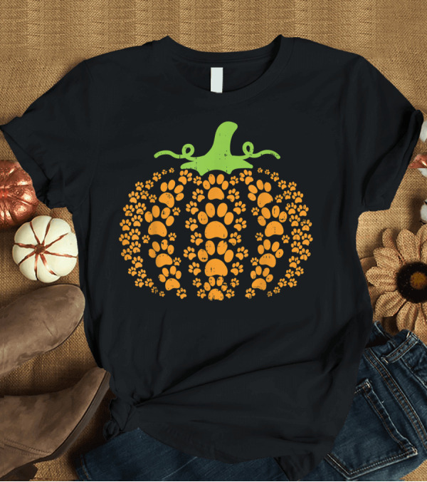 T-Shirt: Paws Pumpkin Pet Owner Funny Halloween Costume Dog Cat T-Shirt Paws Pumpkin Pet Owner Funny Halloween Costume Dog Cat T-Shirt