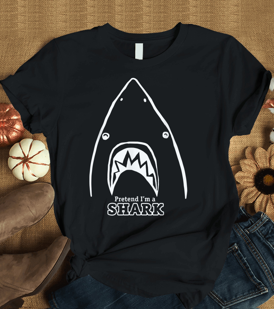 Pretend I'm a Shark Funny Lazy Last Minute Halloween Costume T-Shirt