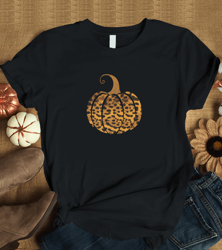 Leopard Print Pumpkin Spice Halloween Fall Autumn Day Premium T-Shirt