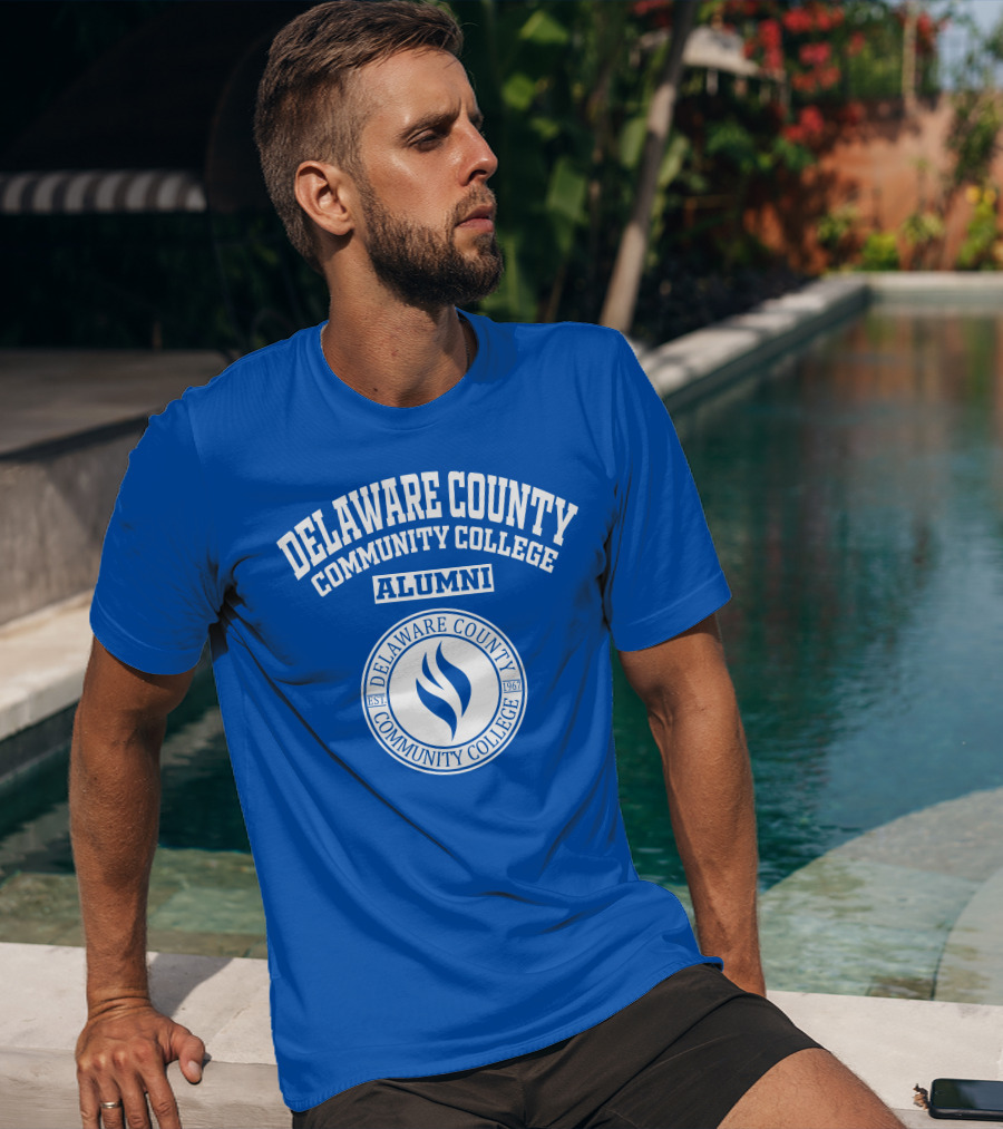 Delaware County Community College Alumni Est. 1967 Blue T-Shirt