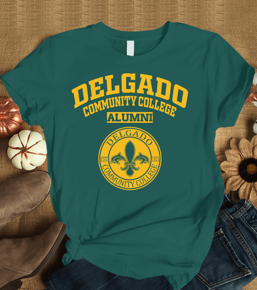 Delgado Community College Alumni EST. 1921 Fleur-de-lis T-Shirt