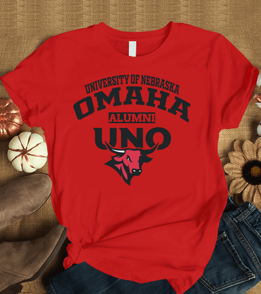University of Nebraska Omaha UNO Alumni Bull T-Shirt