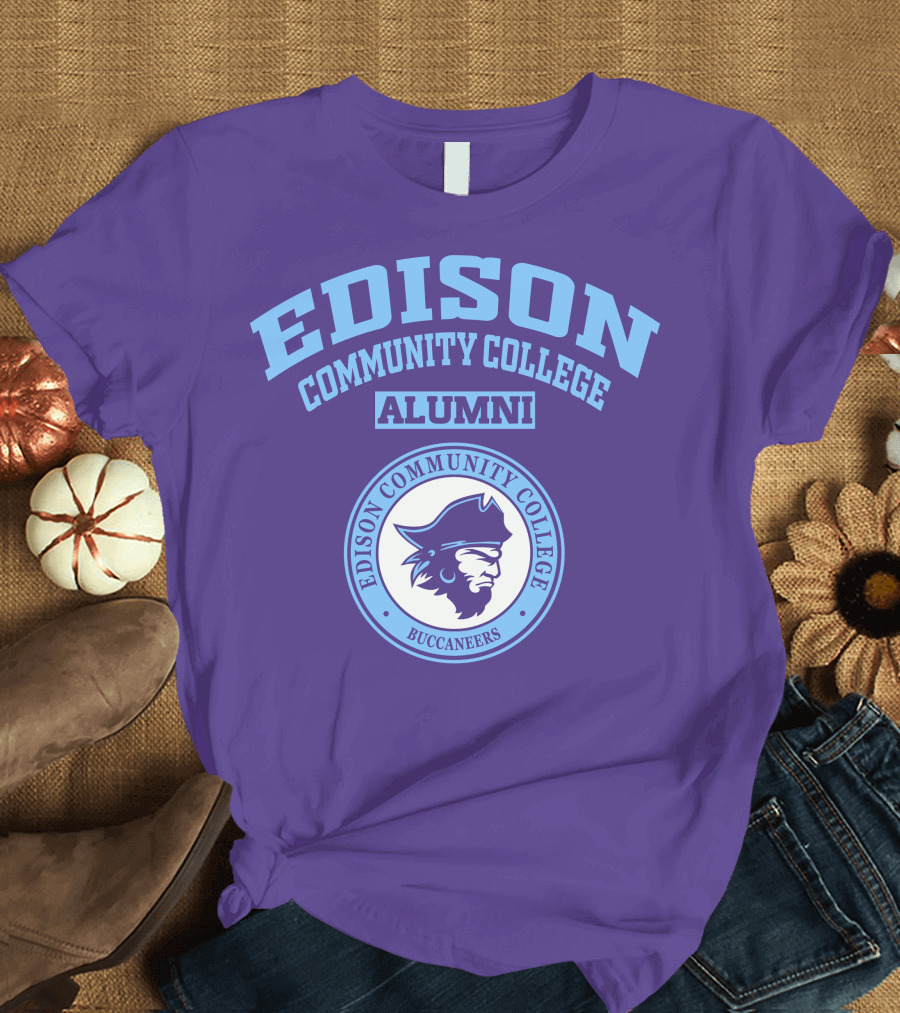 Edison Community College Alumni Buccaneers T-Shirt