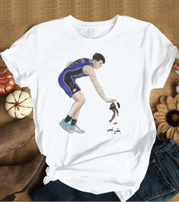 T-Shirt: Austin Reaves Too Small NBA Gesture Basketball Play T-Shirt Austin Reaves Too Small NBA Gesture Basketball Play T-Shirt