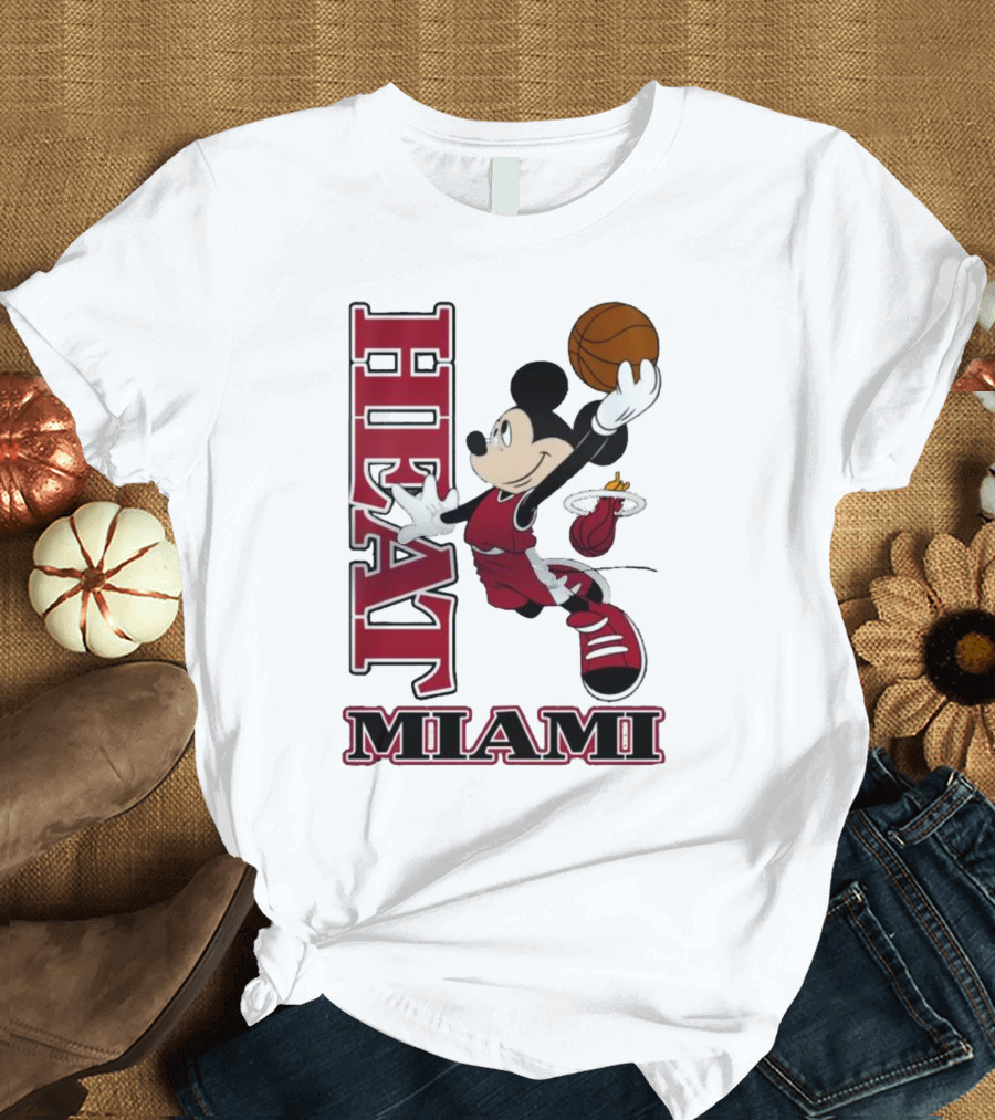 Mickey Mouse Miami Heat NBA Basketball Jumping Dunk T-Shirt
