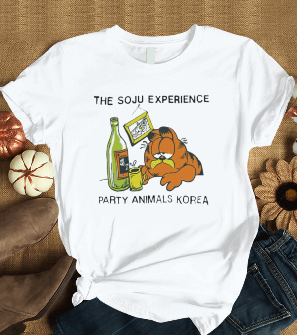 T-Shirt: Garfield The Soju Experience Party Animals Korea T-Shirt Garfield The Soju Experience Party Animals Korea T-Shirt