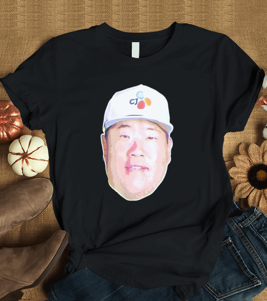 CJ Logo Big Head Sungjae I’m Tracker T-Shirt